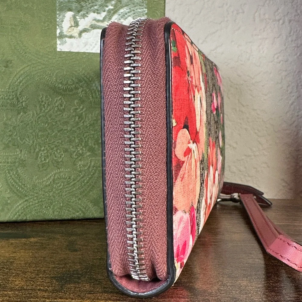Authentic Gucci Blooms GG Zippy Long Wallet W/ Wrist Strap - Picture 3 of 15